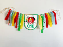 Load image into Gallery viewer, barnyard high chair banner