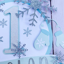 Load image into Gallery viewer, penguin snowflake cake topper
