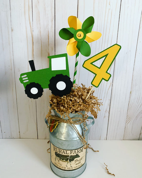 green tractor centerpiece set